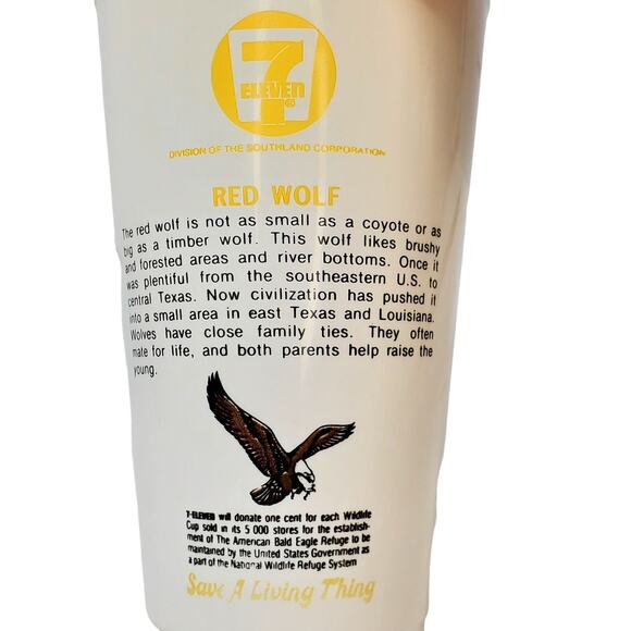 Vintage 1974 7Eleven Plastic Slurpee Cup Save a Living Thing Red Wolf - Picture 4 of 8
